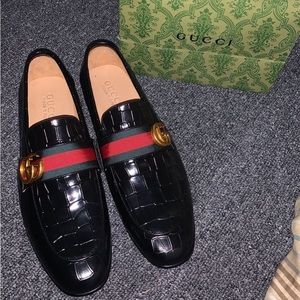 Gucci shoes